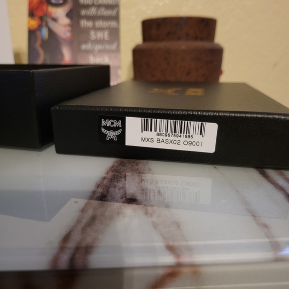 MCM Black and Gold Wallet With Box Unisex - Picture 12 of 12